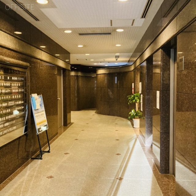 ATK千駄木ビル エントランス