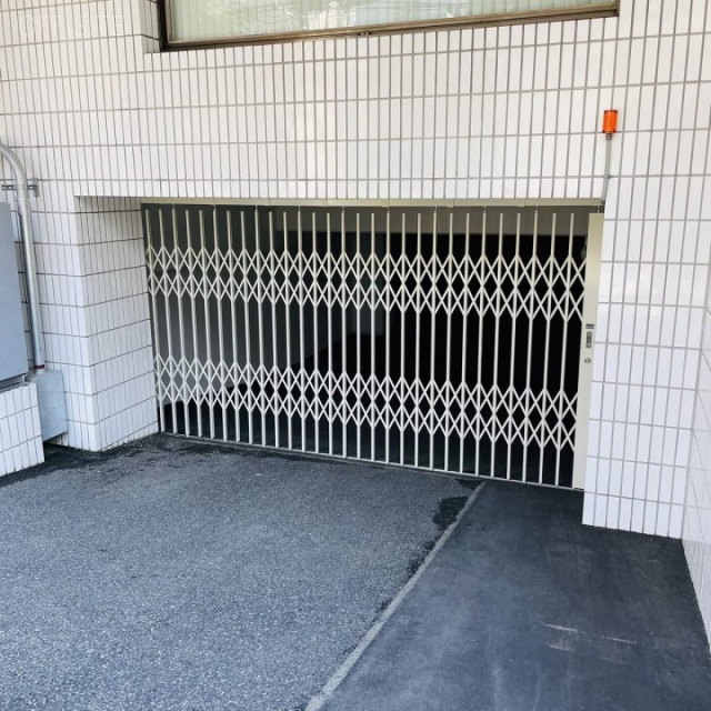 第6セイコービル 駐車場