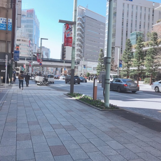 相互館110タワー 中央通り
