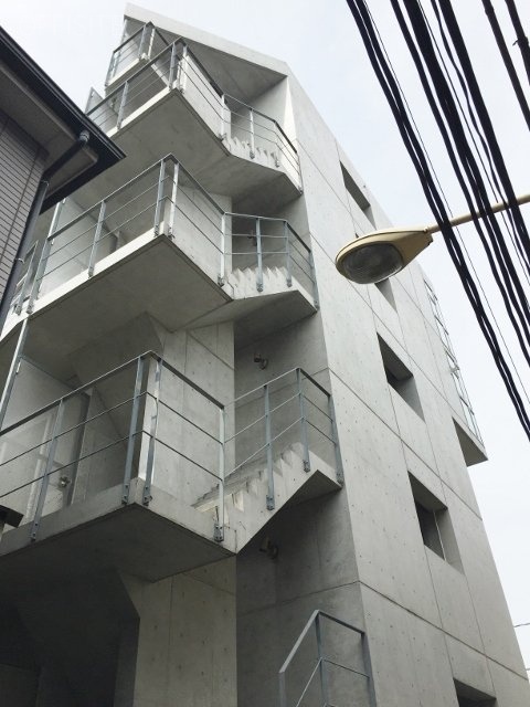 シルバラード 6 design 外観