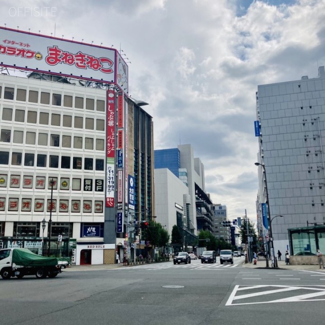 藤久ビル別館 劇場通り