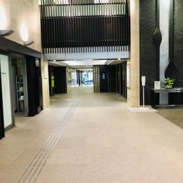 虎ノ門33森ビル エントランス