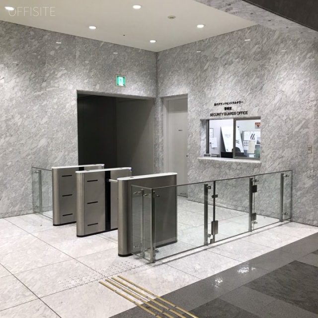 品川グランドセントラルタワー フラッパーゲート