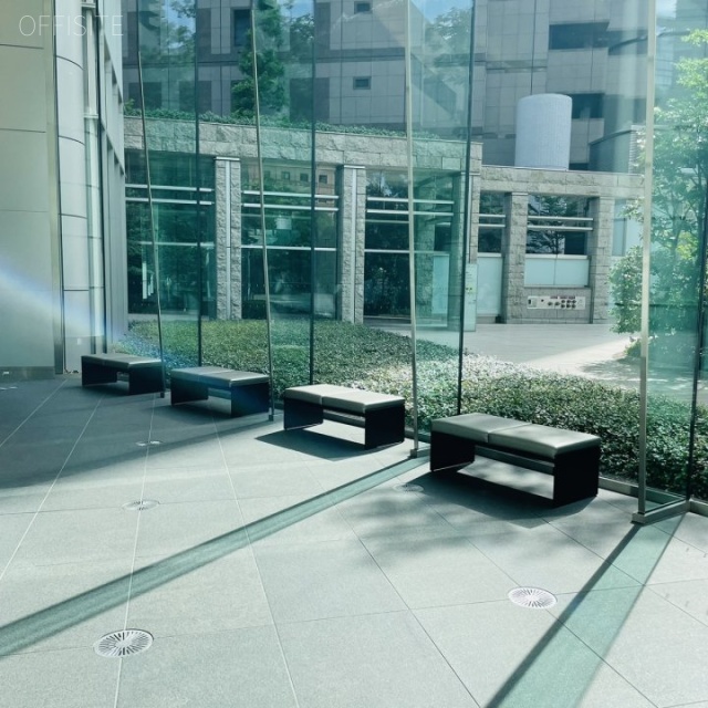 アークヒルズ仙石山森タワー エントランス