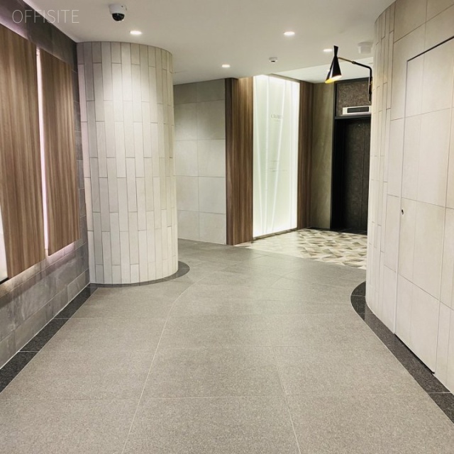 Crobis立川 エントランス