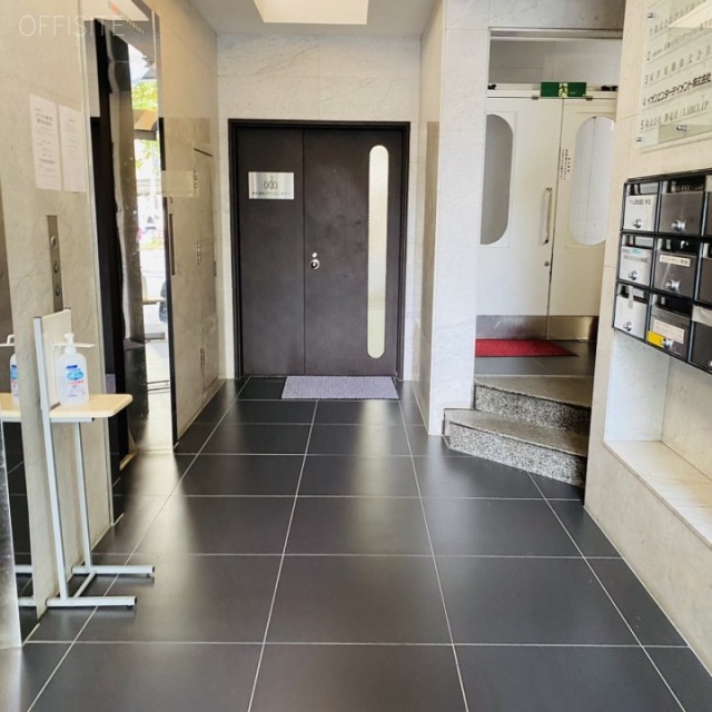 内神田東誠ビル エントランスホール