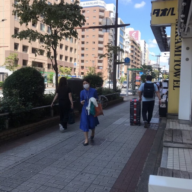 中庄ビル ビル前面道路