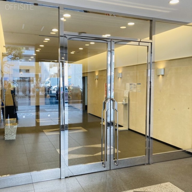 日本生命立川ビル エントランス