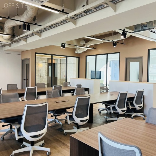 Expert Tamachi 内装