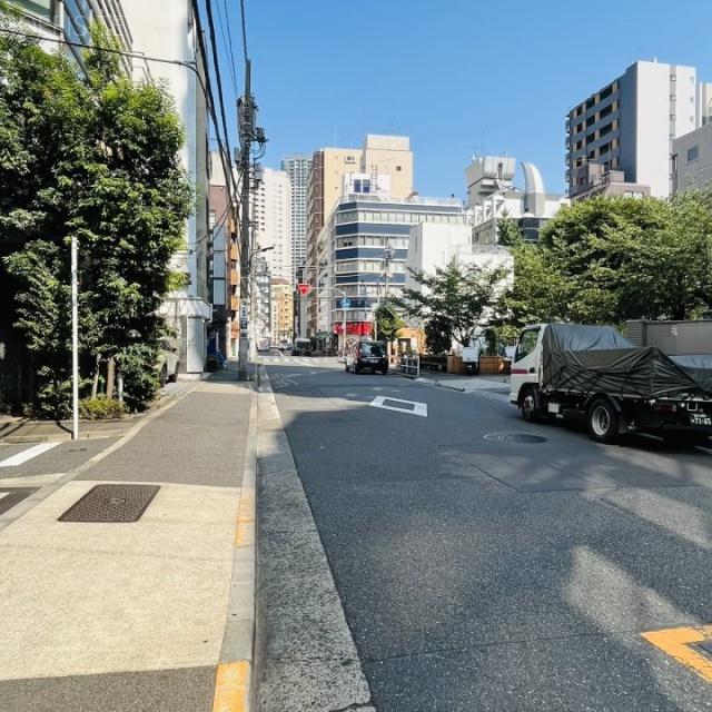 永井ビル 前面道路