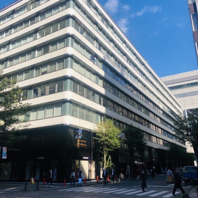 新東京ビル 外観