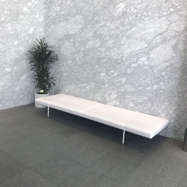 TMG八丁堀ビル エントランス