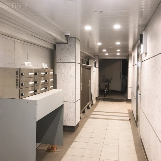 亀田ビル エントランス