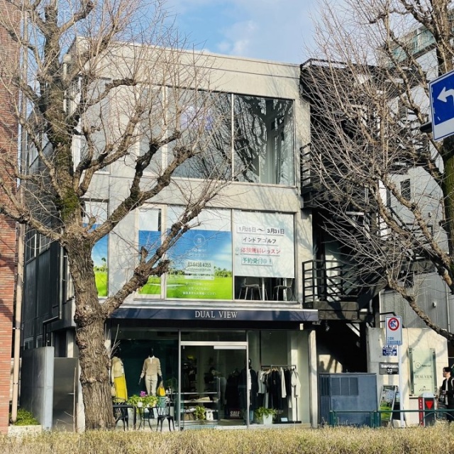 バルビゾン32 外観