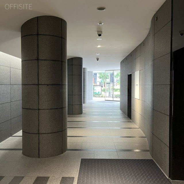 京王東日本橋ビル エントランス