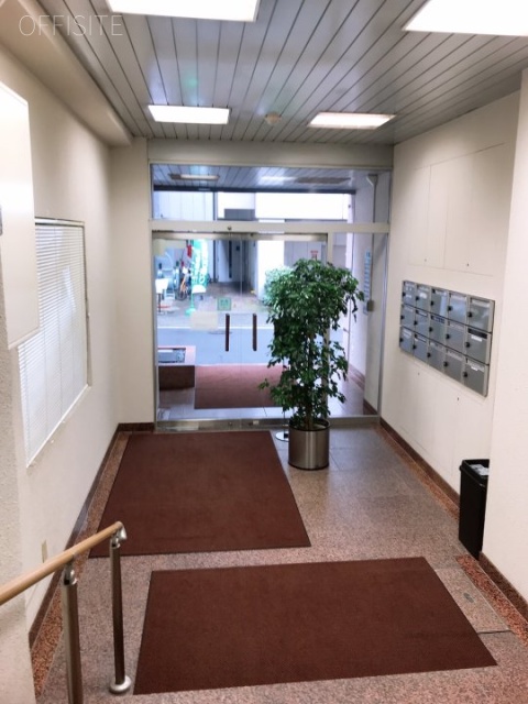 千代川ビル エントランス