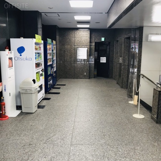 損保ジャパン神田淡路町ビル エントランス