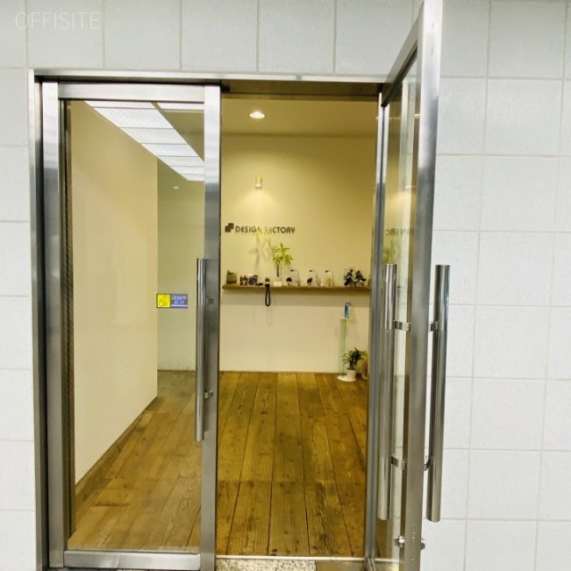 いちご東池袋三丁目ビル エントランス