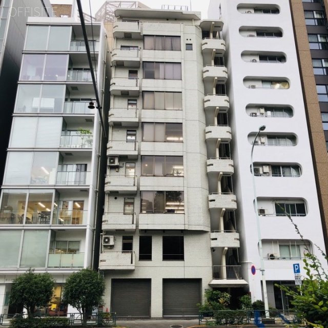 ロリエ市ヶ谷ビル 外観