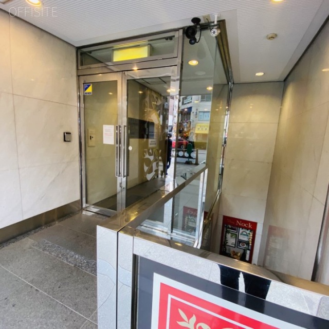 池袋西口スカイビル エントランス