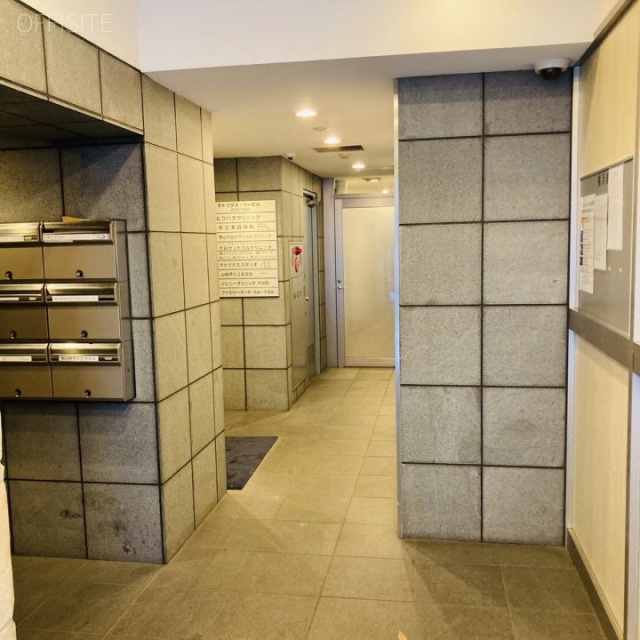 マトリクス・ツービル エントランス