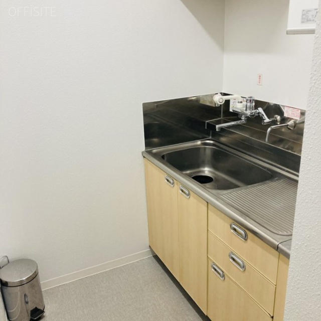 西新宿松屋ビル 給湯スペース