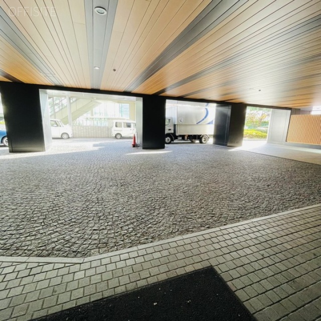 天王洲パークサイドビル エントランス