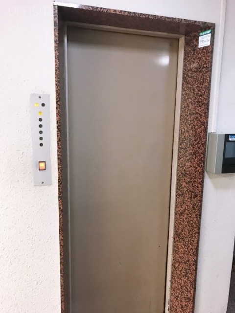 千代川ビル エレベーター