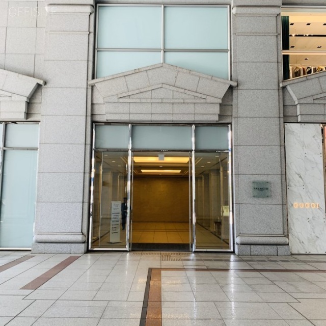 青山パラシオタワー(11階:サービスオフィス) エントランス