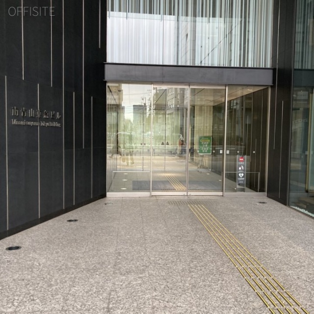 表参道グランビル エントランス