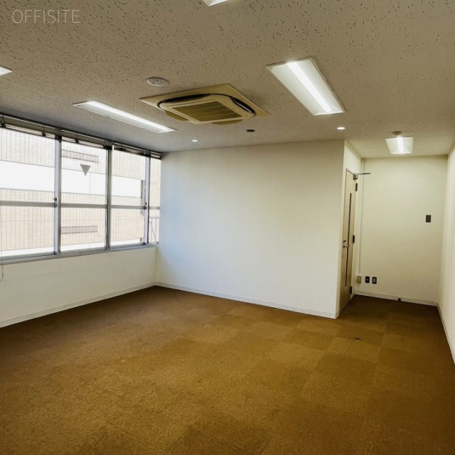 新富ミハマビル 803号室 室内