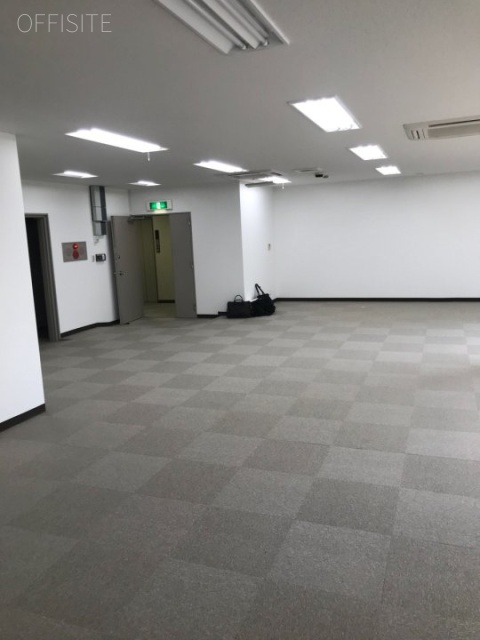 エスラ原宿ビル 室内