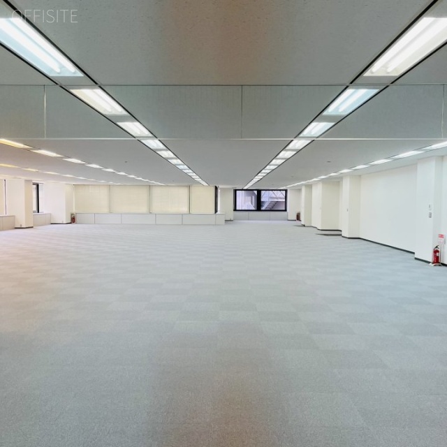 日本薬学会長井記念館 基準階 室内