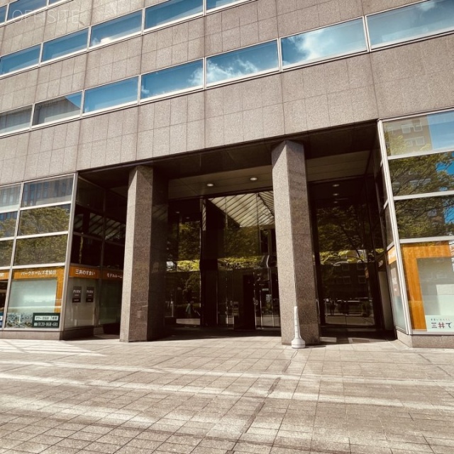 仙台第一生命タワービル オフィス出入口