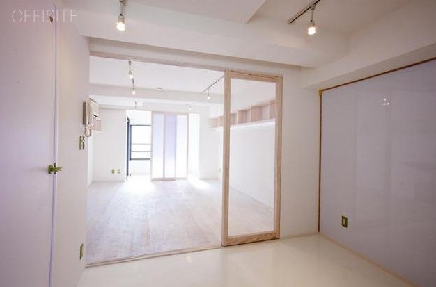 クロス・スクエアNAKANO 室内