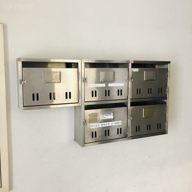 NNビル 郵便受け