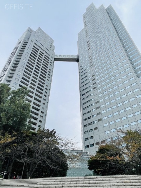 聖路加タワー 外観