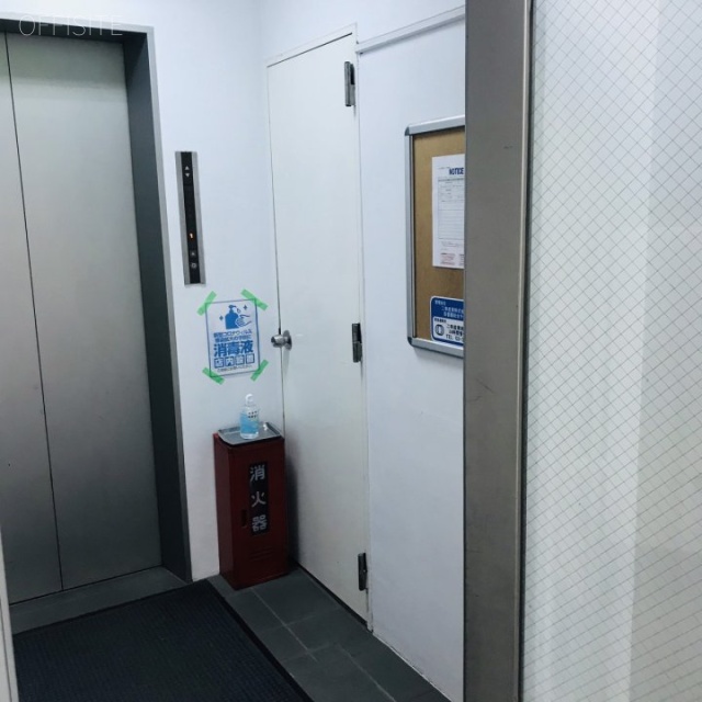 EX-SIDE南新宿(エキサイド南新宿)ビル エントランス