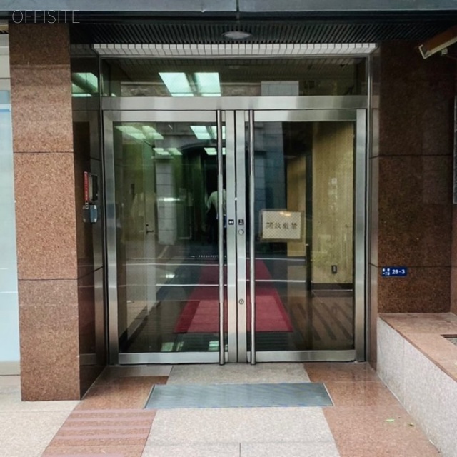 TSG御苑ビル エントランス