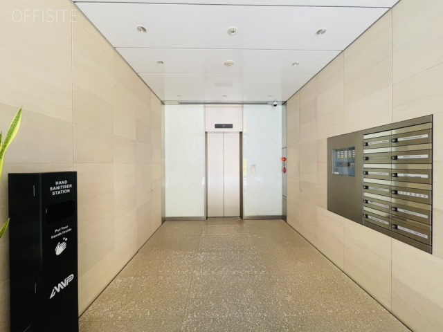 Daiwa神田橋 エントランス