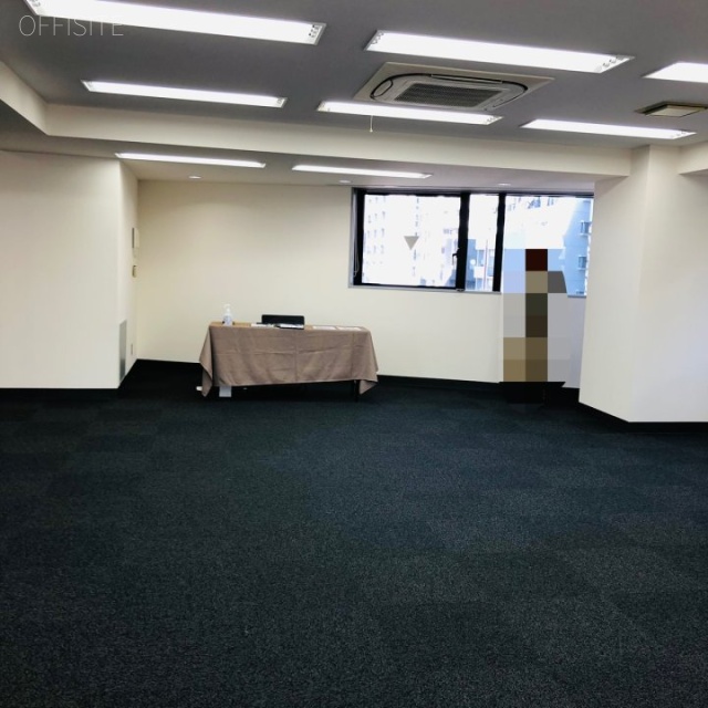 白山麻の実ビル 基準階 室内