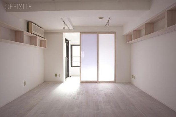クロス・スクエアNAKANO 室内