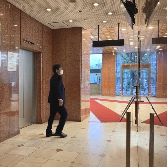 東劇ビル エントランス