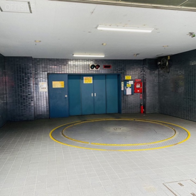 HILLCREST方南町ビル 駐車場