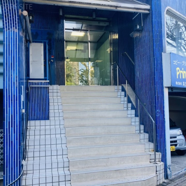 サンライン第14ビル エントランス