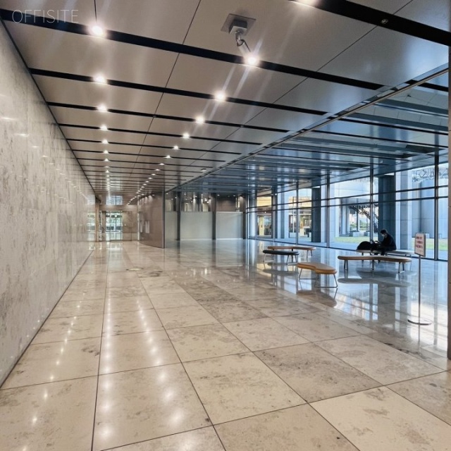 台場フロンティアビル エントランス