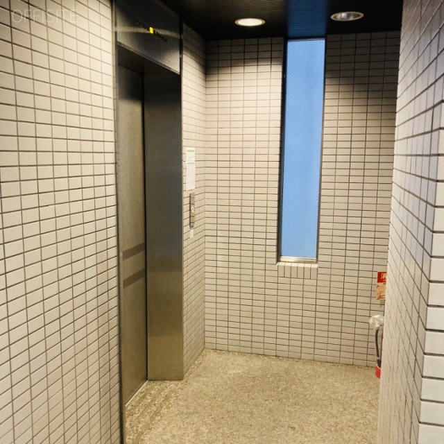 第一スレートビル エントランス