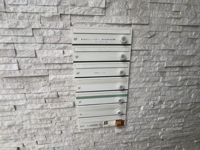 DeLCCS新宿御苑 エントランス