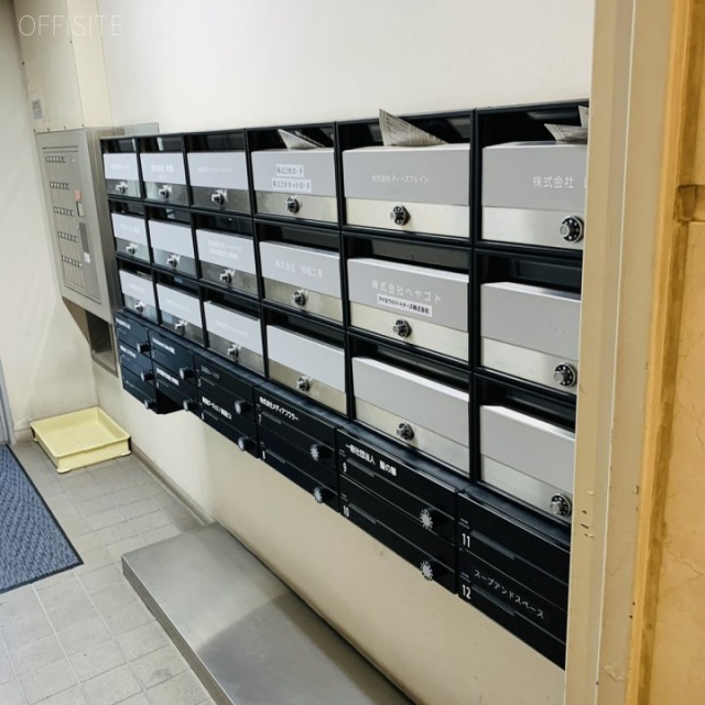 メタリオンOSビル 郵便受け