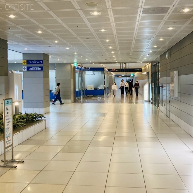 幕張テクノガーデン C棟 エントランス